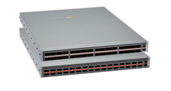 7060DX5-64 32-port 400G switch